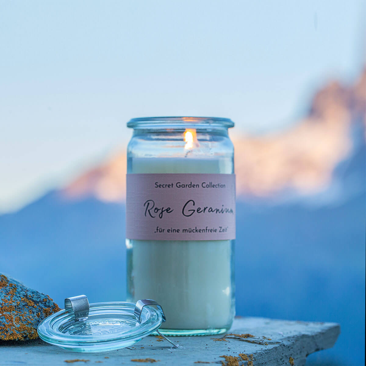 Duftkerze Secret Garden – Rose Geranium – im Weckglas – vegan – aus Raps-Kokos-Wachs